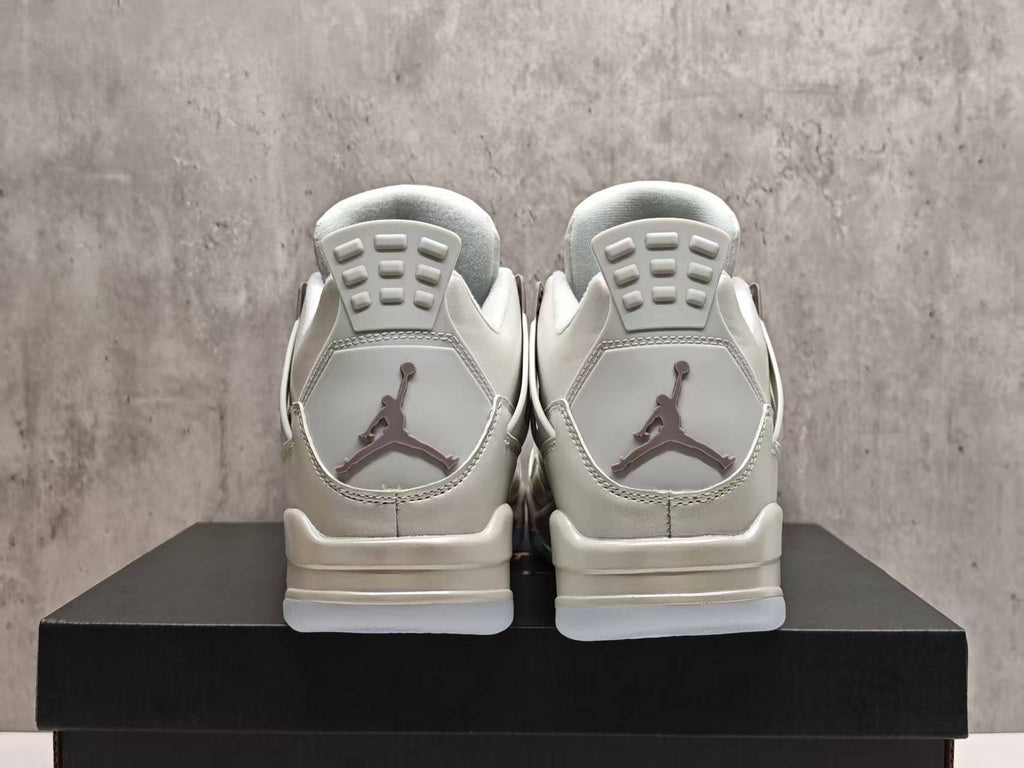 (WMNS) Air Jordan 4 Retro 'Frozen Moments'