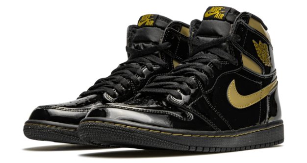 Air Jordan 1 Retro High OG “Black Metallic Gold” 555088-032