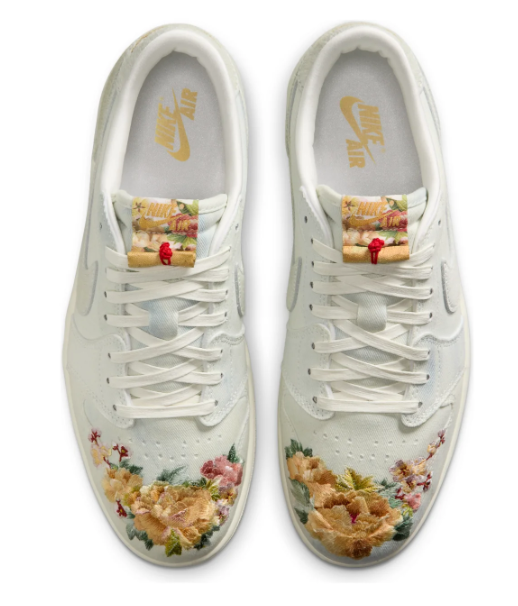 Air Jordan 1 Low OG “CNY Year of the Horse” 2026 IQ1108-011