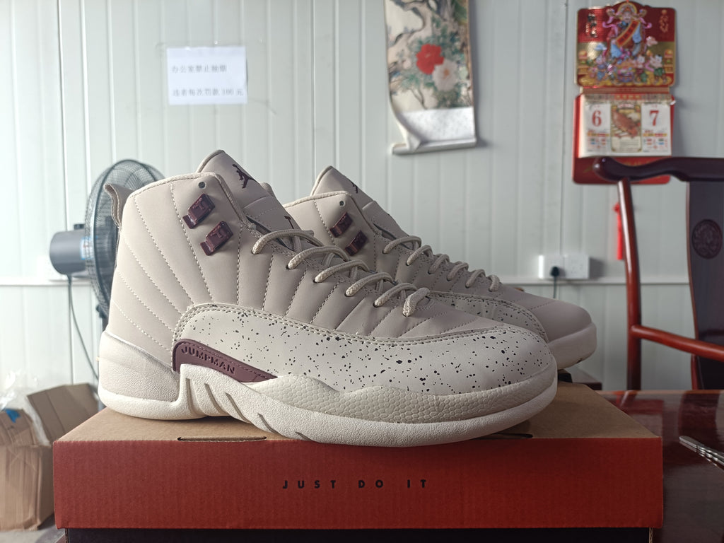 (WMNS) Air Jordan 12 Retro "Egg Nog / Light Orewood Brown"
