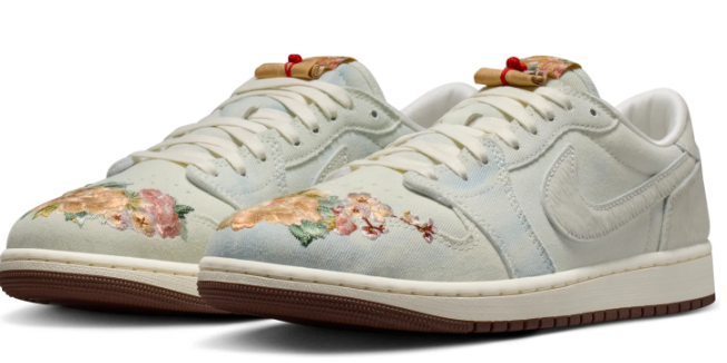 Air Jordan 1 Low OG “CNY Year of the Horse” 2026 IQ1108-011